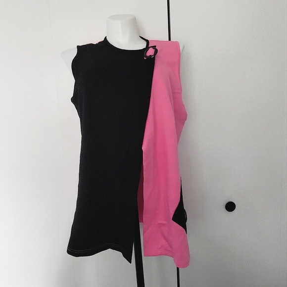 Asymmetrical Pink and Black Vest size XL - Picture 1 of 7